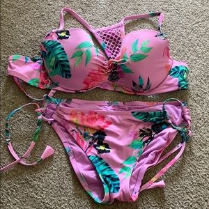 Shade and shore bikini
